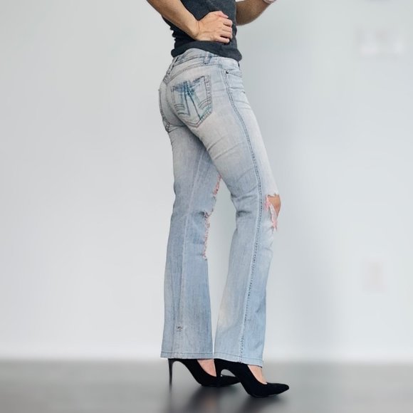 Buffalo Jeans - Size 25 - Trendy & Distressed 🌟 - Picture 4 of 9